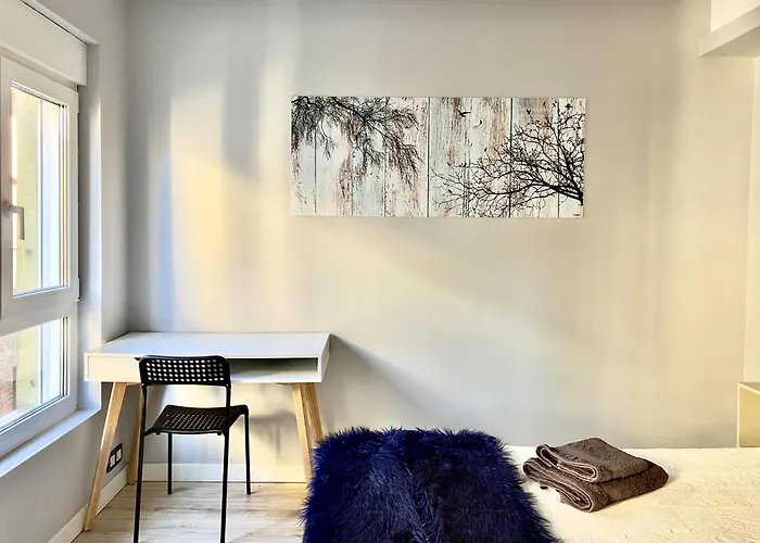 Housing La Sal شقة *